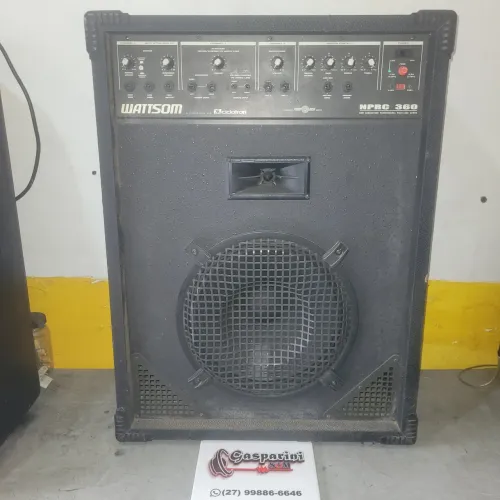 Caixa de som multiuso com alto falante de 12" marca Wattsom 