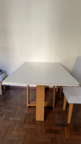Mesa Seminova 