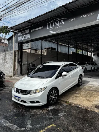Honda Civic Sedan LXR 2.0 Flexone 16V Aut. 4P 2016