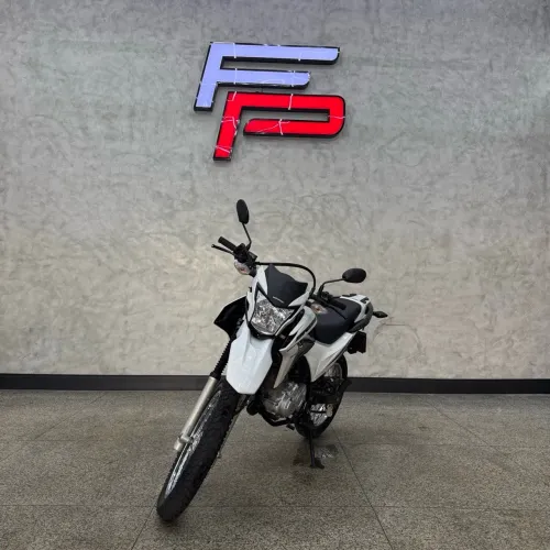 Honda NXR 160 BROS 2022/23 - Baixa km, pronta para aventuras!