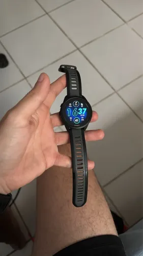 Garmin 165 music