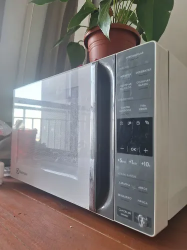 Micro-ondas Electrolux 23l