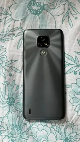 Moto E7