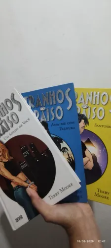 Estranhos no Paraíso HQs volumes 1 2 e 3 *leia toda a descrição*
