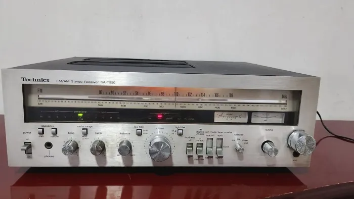 RECEIVER TECHNICKS MODELO SA-T550 FUNCIONANDO 