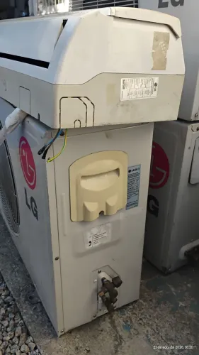 Ar-condicionado Split Hi Wall LG 18000 Mil BTUs Quente e Frio 220v convencional R22