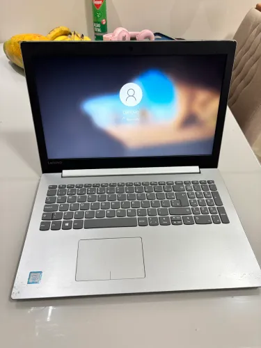 Vendo notebook Lenovo core i3