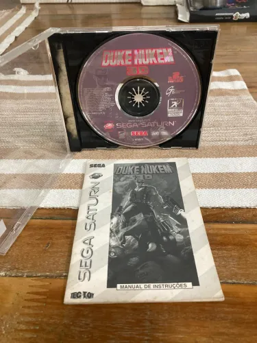 Jogo original Duke Nukem 3D SEGA SATURN com manual. Envio OLX PAY
