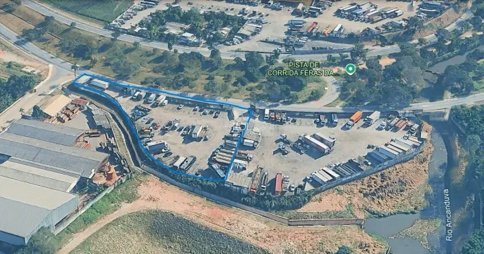 TERRENO COM 2.275M² - AVENIDA ARICANDUVA - VENDA