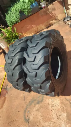 Pneu Retro ? 12.5/80R18