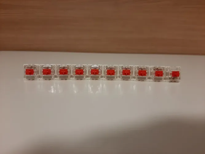 10 switches vermelhos Gateron