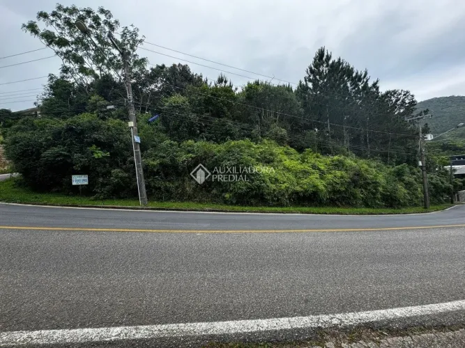 Terreno financiável com 1910,16m2 - João Paulo - Flotianópolis/SC