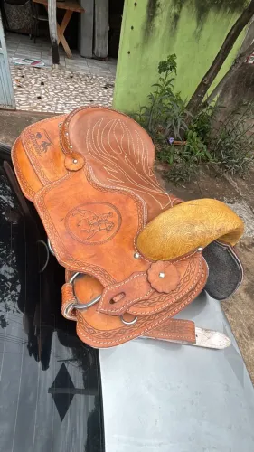 Sela de laço comprido