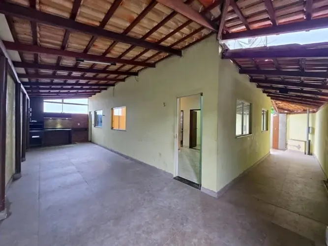 LF018 IMOVEL A VENDA NA VILA INDUSTRIAL