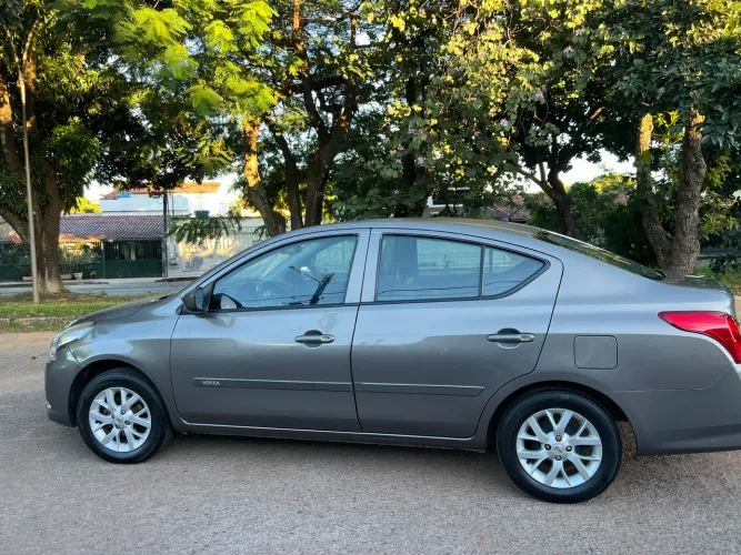 Nissan Versa SV 1.6 16V Flexstart 4P Mec. 2016