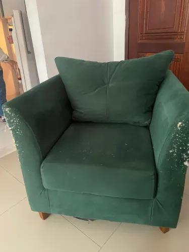 Poltrona verde para reestofamento 