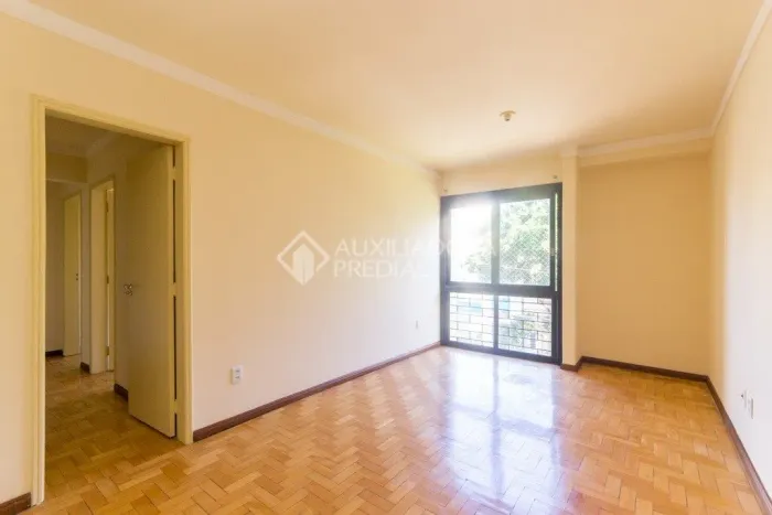 Apartamento com 2 Dormitórios - Cidade Baixa
