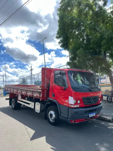 Caminha accelo mb 815 extra extra primeira *