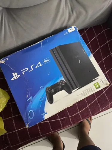Ps4 Pro 1TR troco