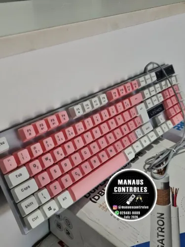 Teclado Lehmox RGB R$100,00