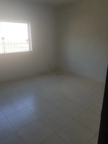 Aluga-se Quarto: Ideal para Estudante ou Trabalhadora