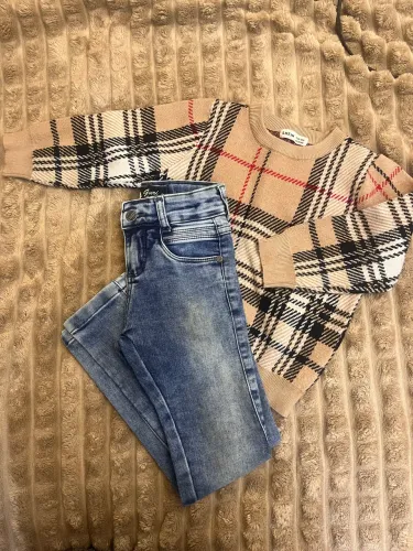 Kit calça jeans e blusa tricô menino tamanho 6