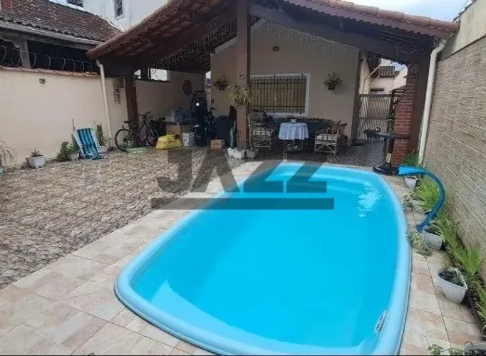 Casa Maracanã 232m² - Piscina - churrasqueira - edicula - 700 metros do mar - Praia Grande
