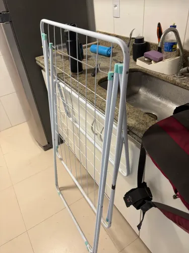 Varal de pé