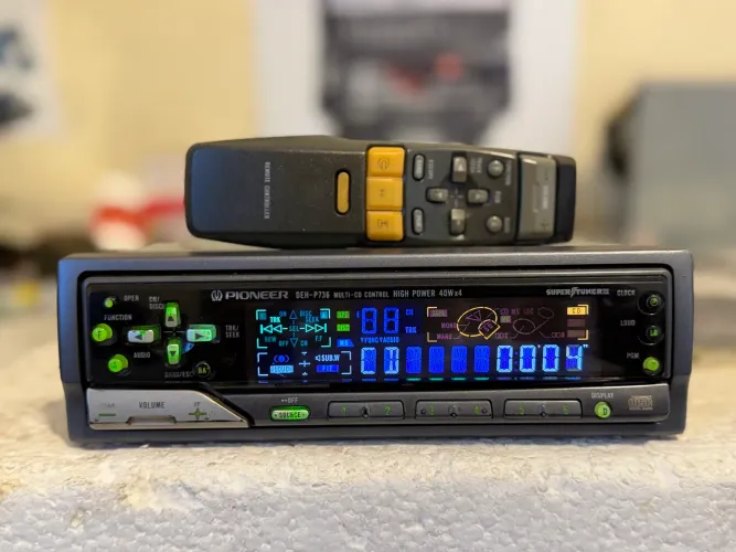 Pioneer deh 736 com Bluetooth 