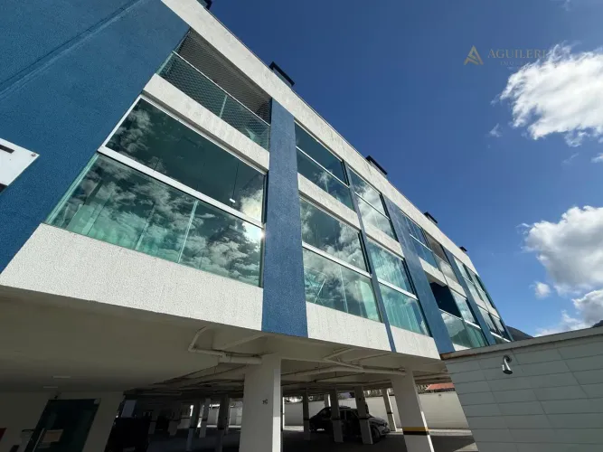 Apartamento em Tabuleiro - Matinhos