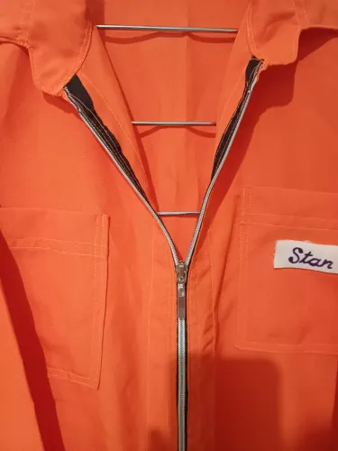 Macacão Vintage Industrial Laranja Stan com Zíper - Colecionador