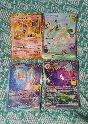 Charizard, Mew Ex, Gengar Ex, Jirachi Ex / Cartas Pokemon Raras