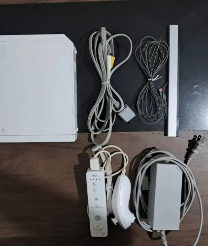 Nintendo Wii c/ jogos