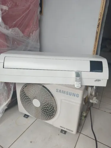 Ar condicionado Samsung digital inverter technolog de 12000btuh