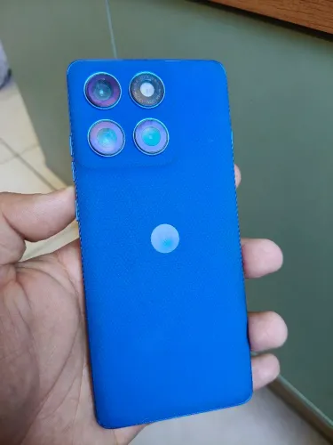 Moto edge 60 pro