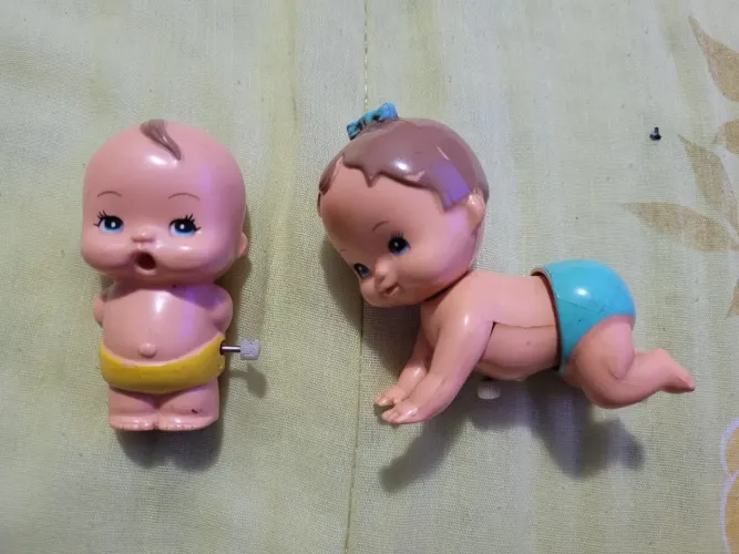Bebê engatinha da Estrela turma da Patotinha