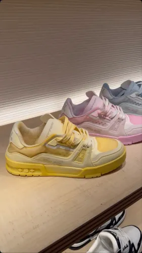 LV Trainer Sneaker 40