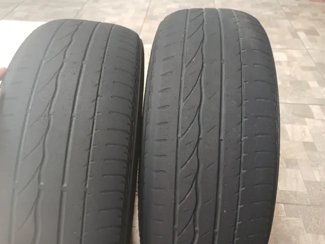 Pneu Bridgestone 185/55 16 em bom estado