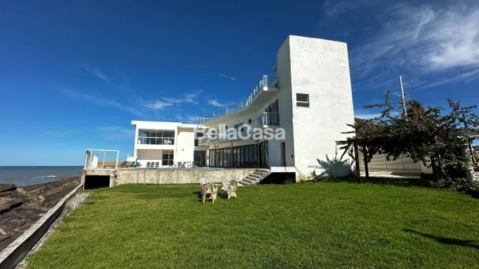 Casa a venda na Enseada Azul - Guarapari/ES