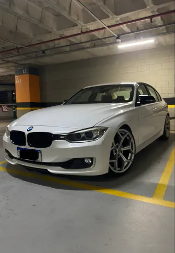 BMW 320I A 2.0 Turbo/activeflex 16V 184cv 4P 2013