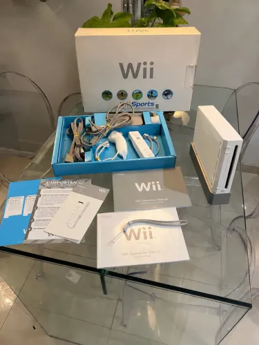 Nintendor wii na caixa com todos os manuais