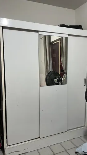 Vendo Guarda-roupa