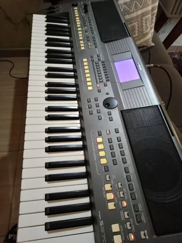 Vendo ou troco por água do meu interesse teclado 670 zero