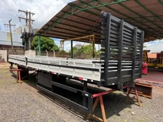 CARROCERIA MADEIRA MAMBRINI