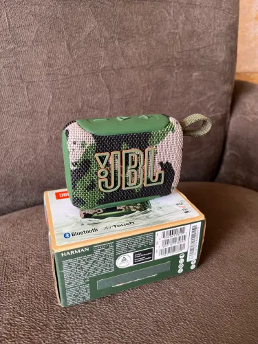 JBL Go 5
