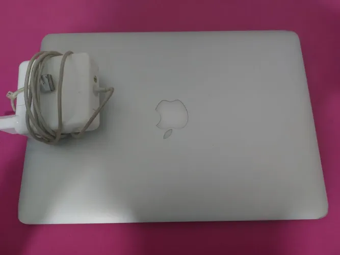 Macbook Air