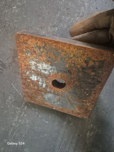 CHAPA DE BASSE BASE 20 POR 20