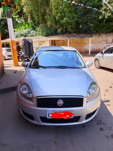 Fiat Linea 1.9/ HLX 1.9/ 1.8 Flex 16V 4P 2010