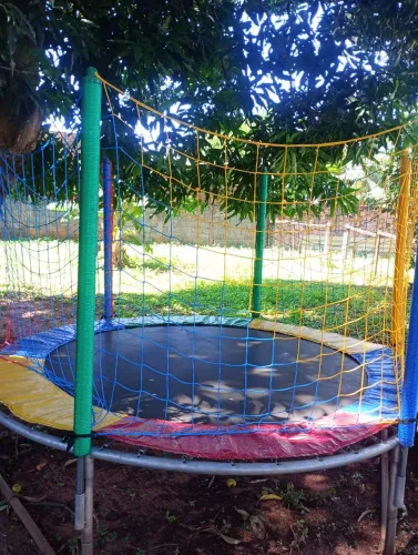 Vendo cama elástica 2,44 bairro Caiçara 