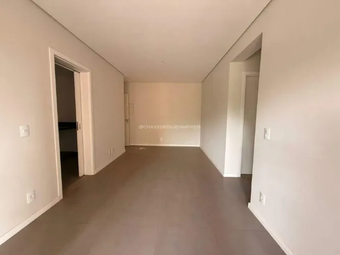 Apartamento à venda, 2 quartos, 1 suíte, 2 vagas, Vila Olímpica - Uberaba/MG